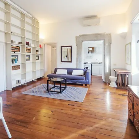 Apartment Regola *